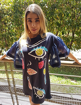 VESTIDO CON FIGURAS