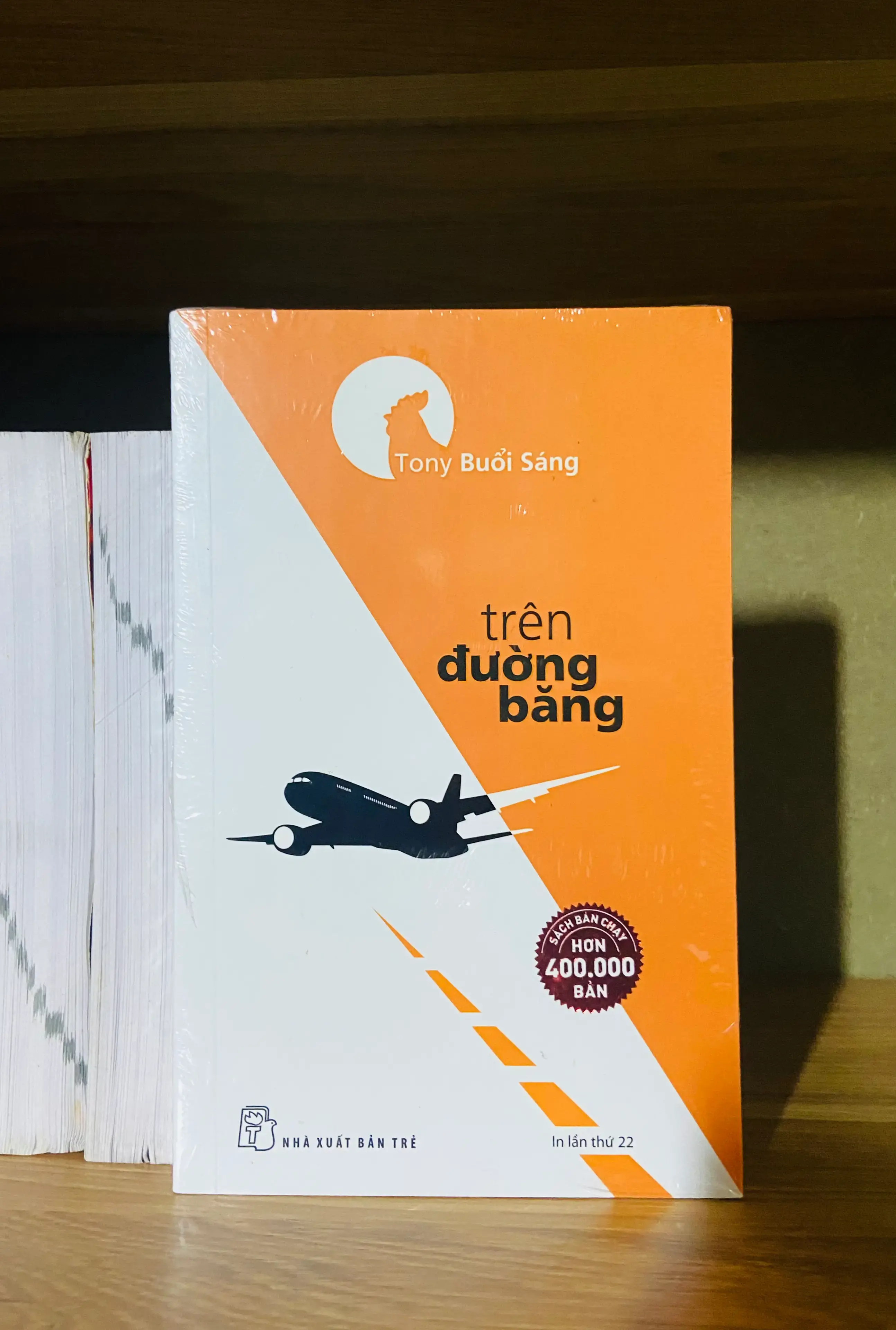 Trên đường băng