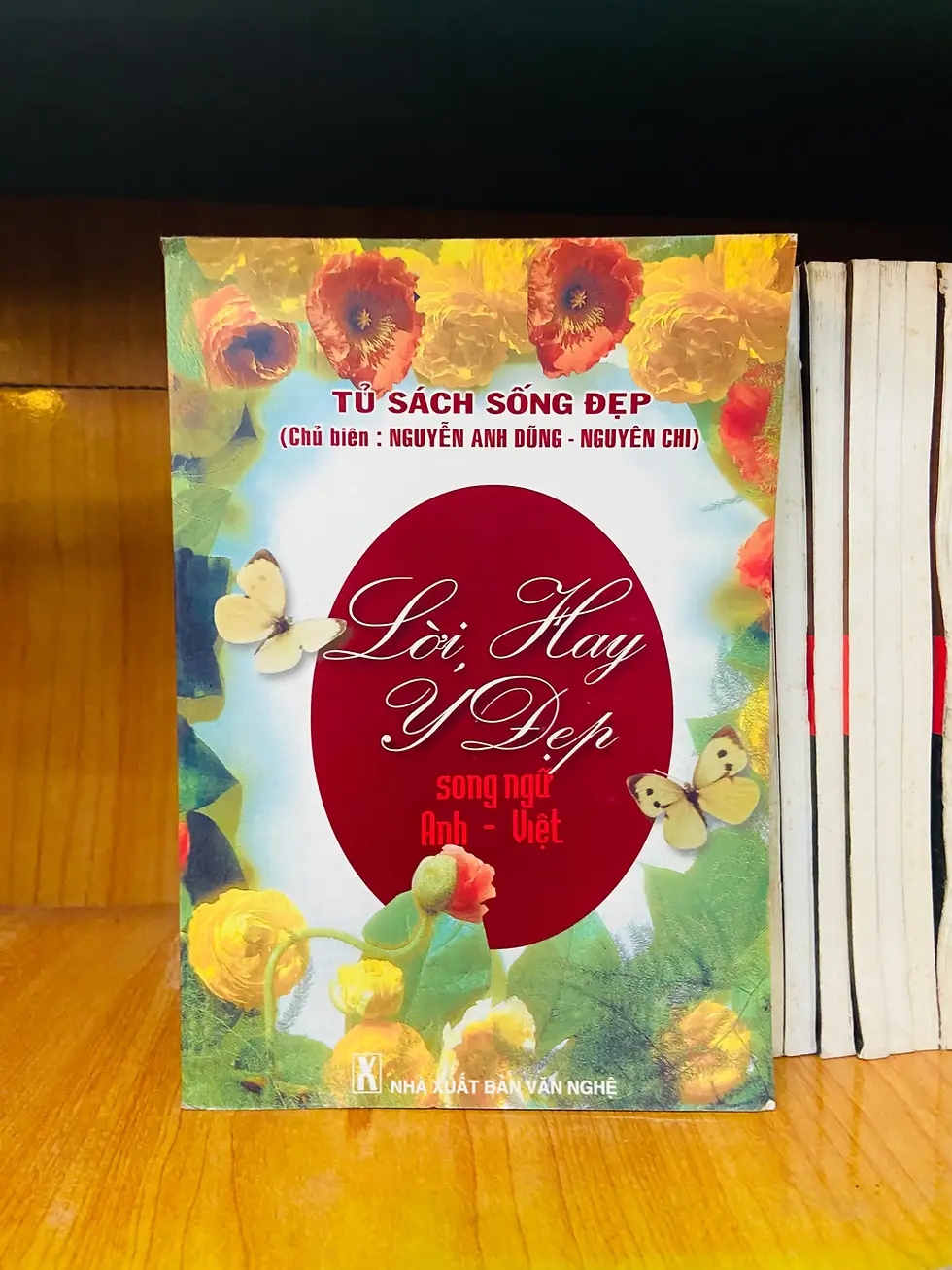 Lời hay Ý đẹp