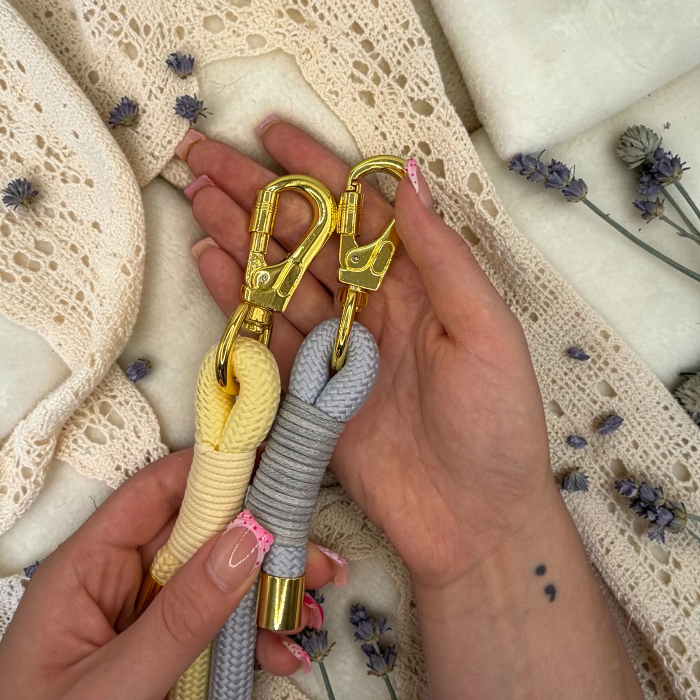 All Snuggled Pup Rope Lead