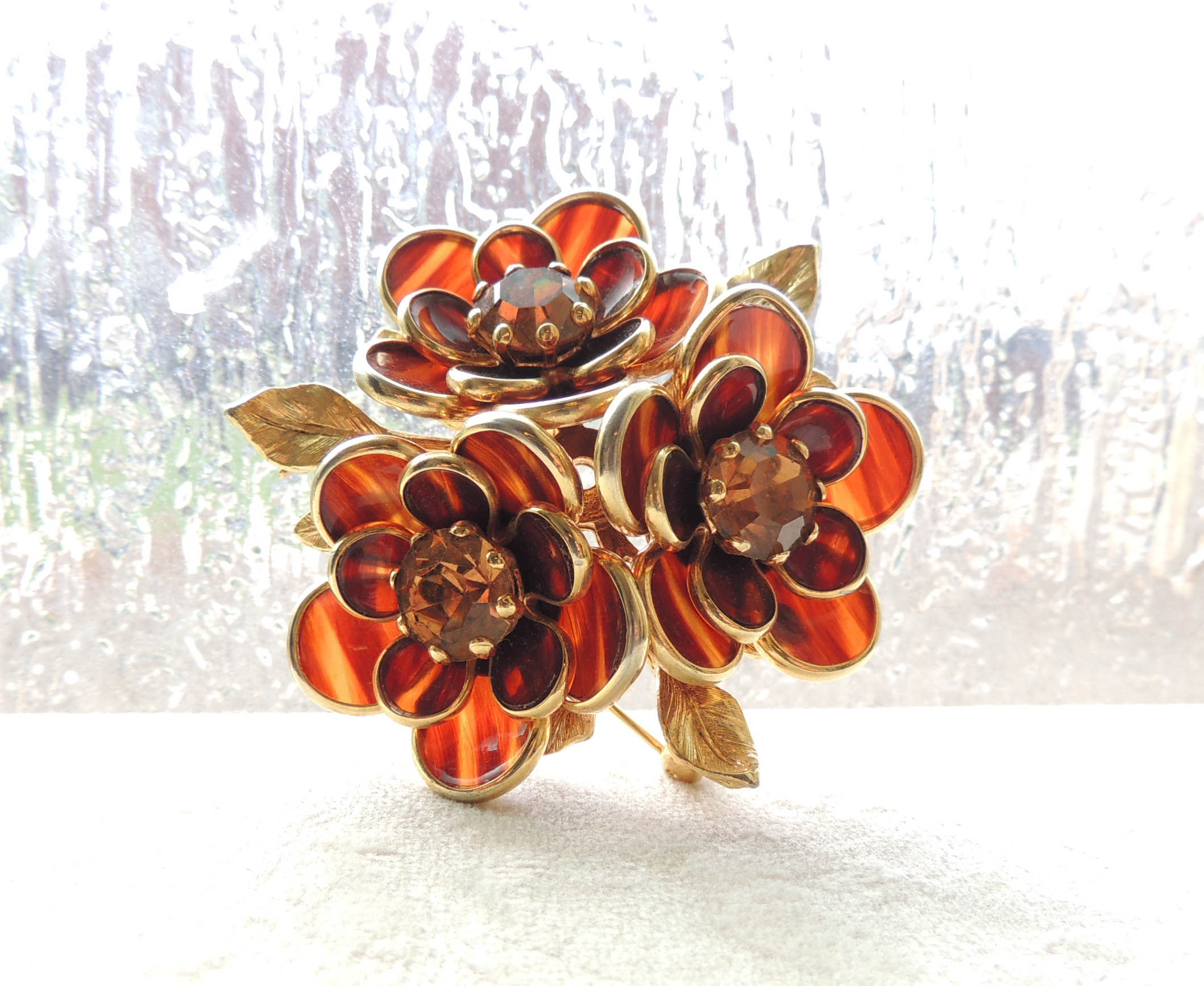 Floral Tortoise Shell Brooch