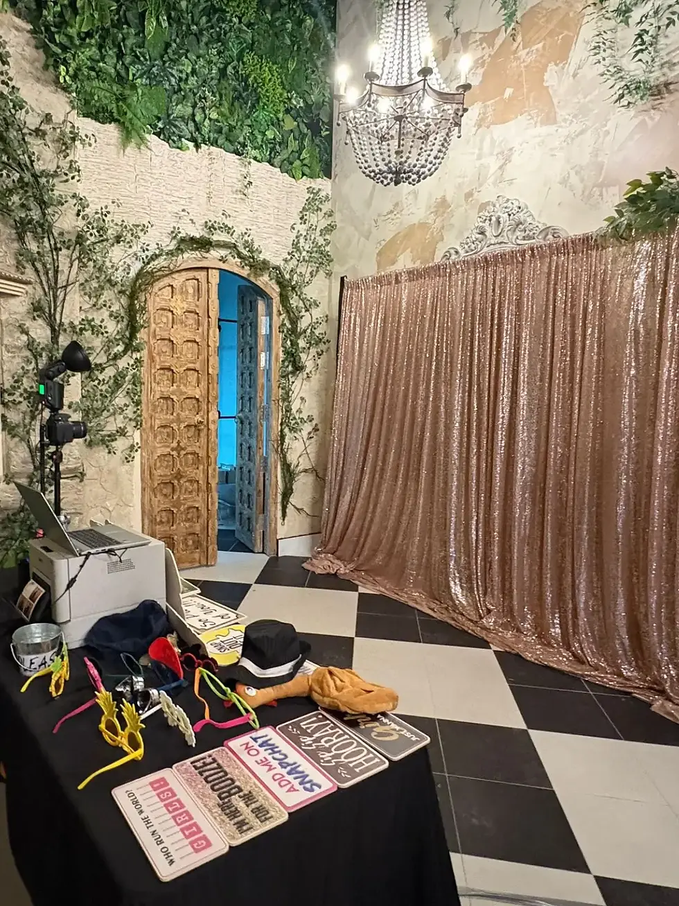 London Open Air Photo Booth Features