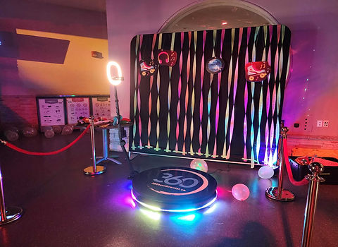 360 Vdeo Booth