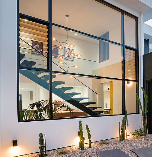 Before and after comparison of glass with and without safety window film protection