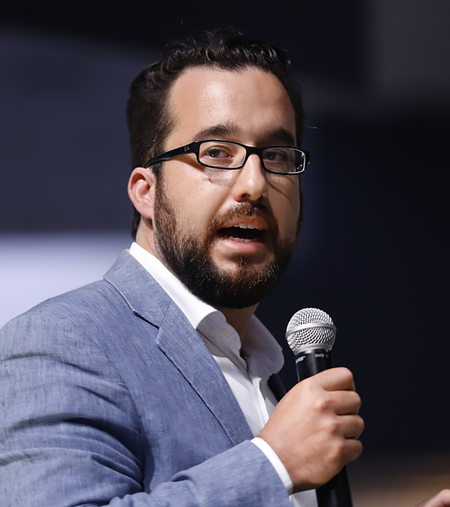 Augusto Terra Speaking Conference