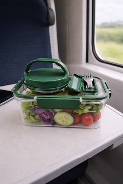 Salad container