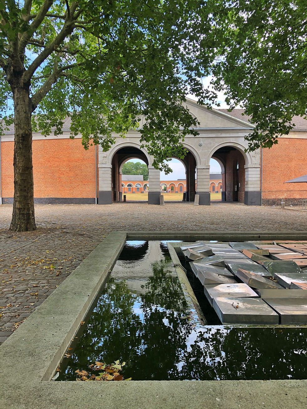 '64 squares' fountain by Pol Bury at Le Grand-Hornu