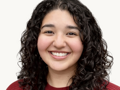 Alumna Jennifer Flores