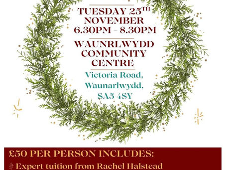 Snow Queens coming to Waunarlydd Community Centre!