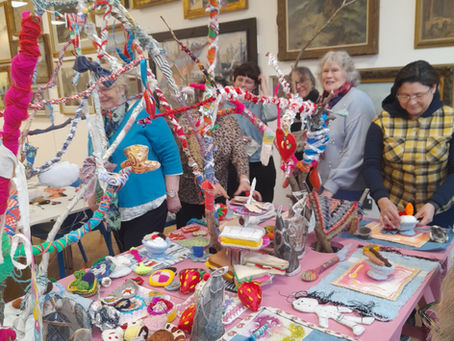 Tying up loose threads at the Glynn Vivian Art Gallery