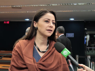 Liziane Bayer destina R$ 100 mil para saúde de Teutônia