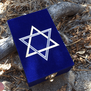 TarotBox.GIF