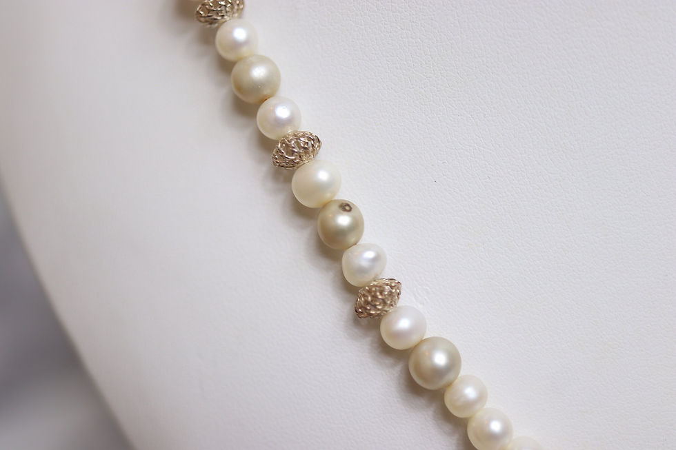 Thumbnail: Pearl Bridal Necklace