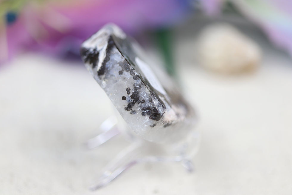 Thumbnail: Trancas Geode Heart L
