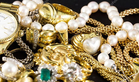 depositphotos_45961249-stock-photo-gold-jewelry.jpg