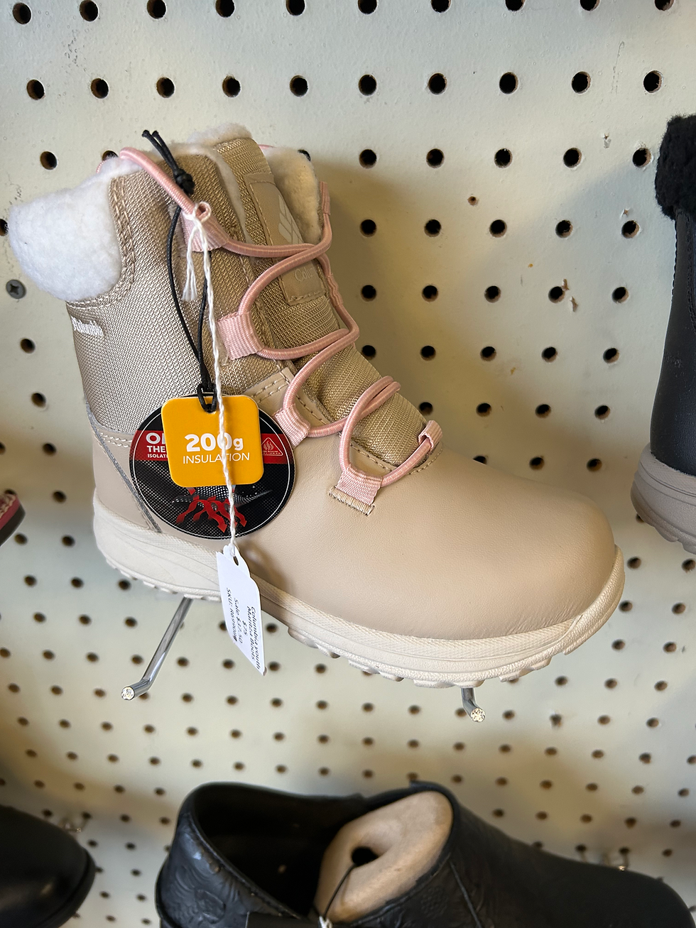 Thumbnail: Columbia Youth Moritza Boots
