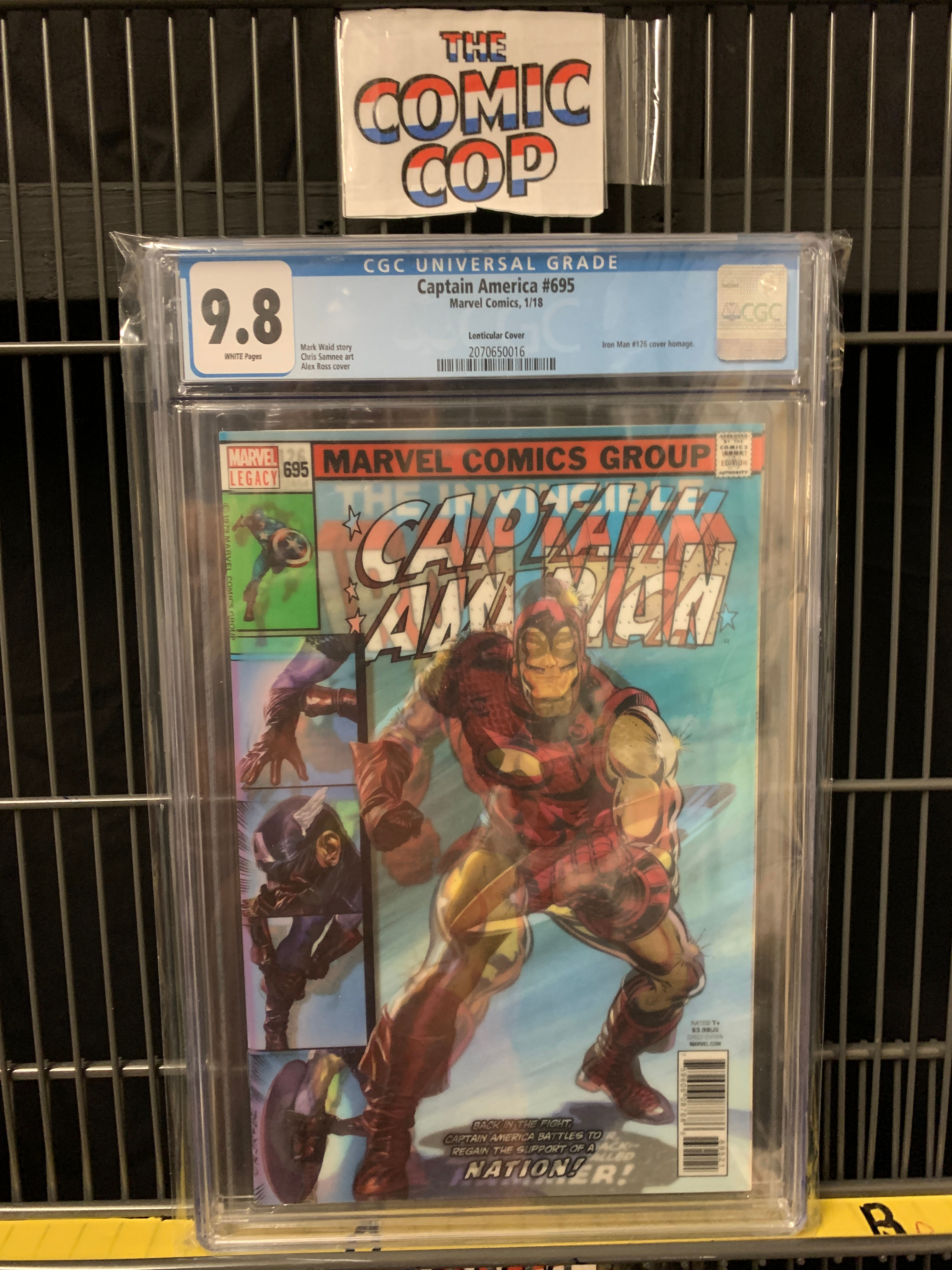 Captain America #695 (Marvel 2018) Lenticular Cover CGC 9.8