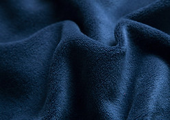 Dunkelblaue Decke