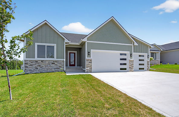 2-web-or-mls-5557 165th Street, Urbandale IA-40.jpg