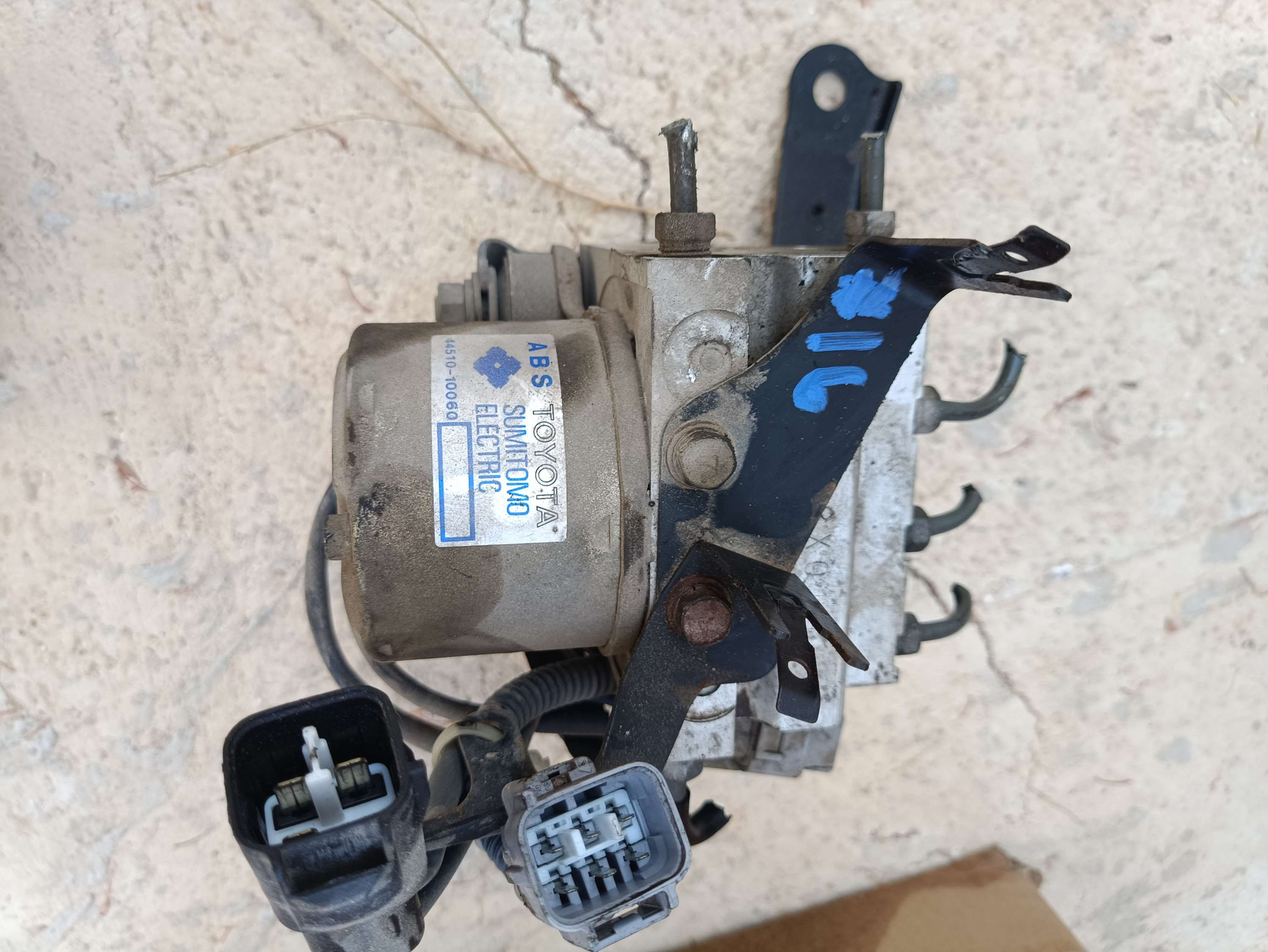 Toyota Tercel 1999 1.3 ABS pump