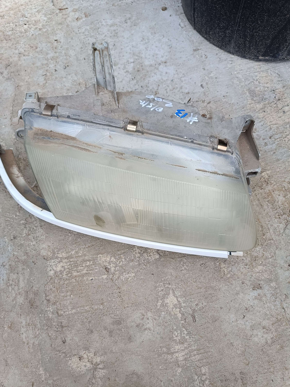 Mazda familia 1994 1.5 head lights pair