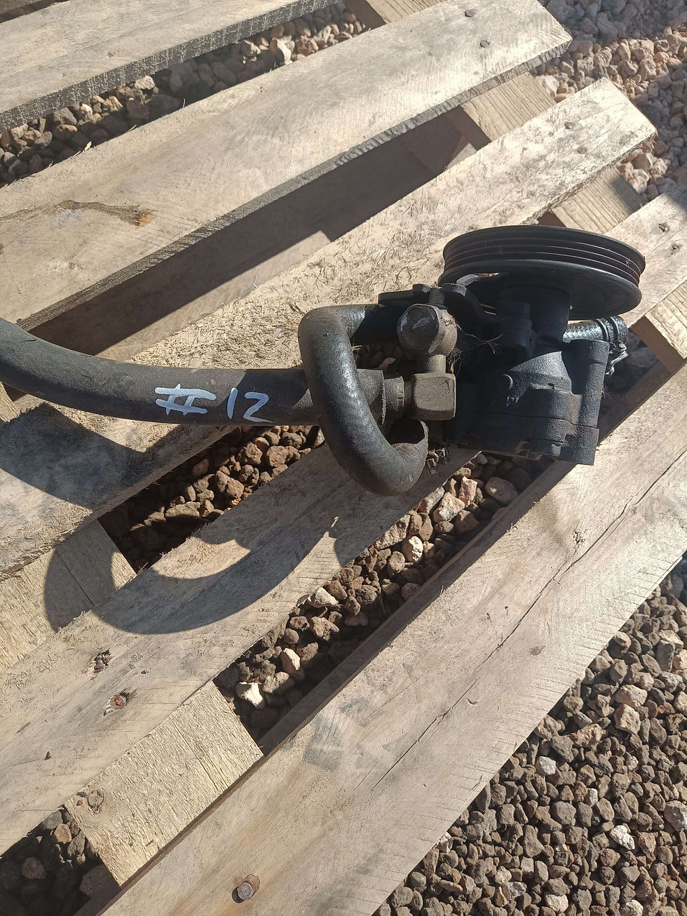 Thumbnail: Nissan pulsar 1998 1.5lt power steering pump 