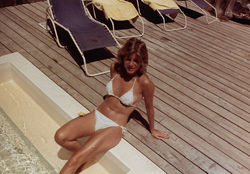 Lisa Bikini