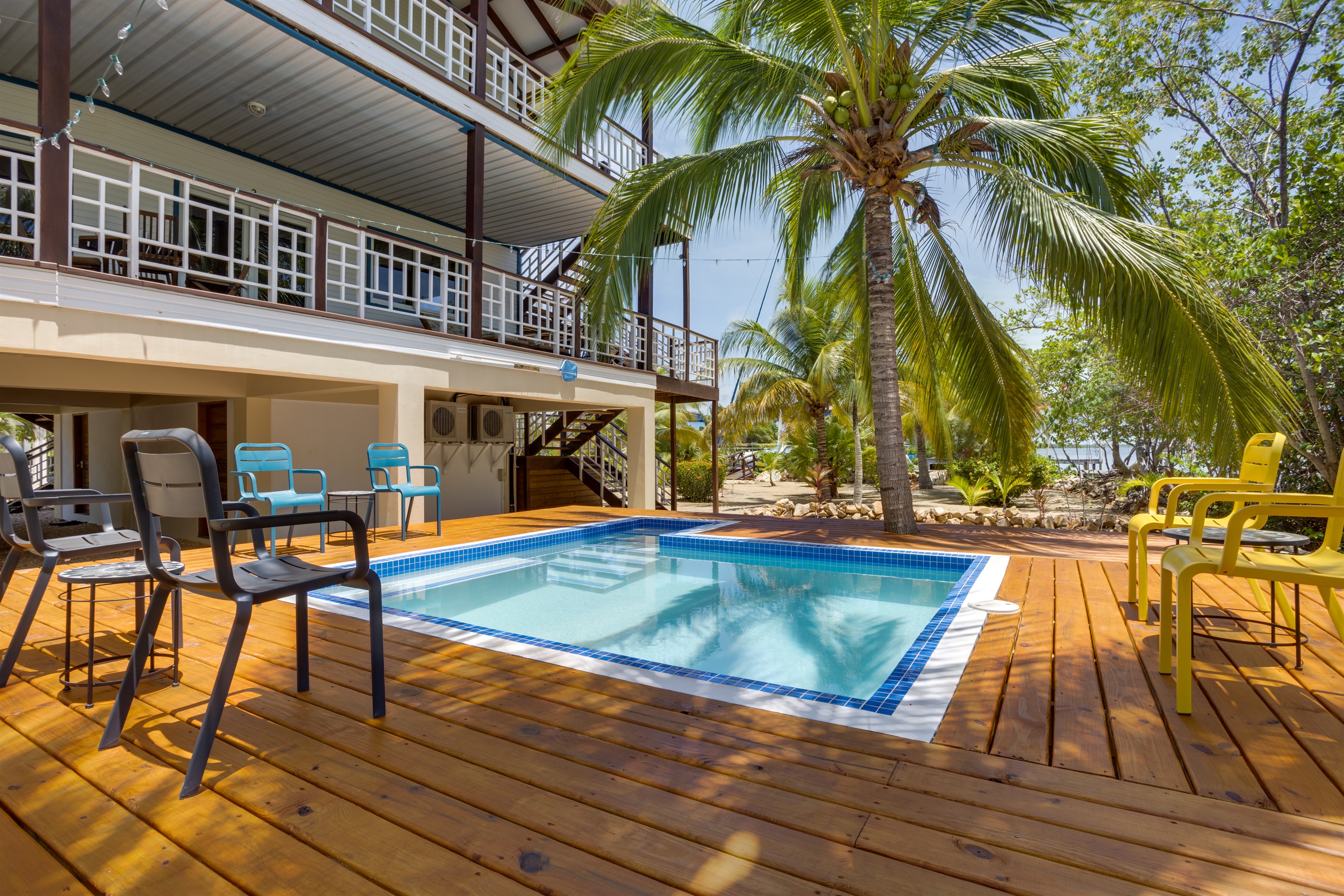 Bahia Vista - 2nd Floor Apartment