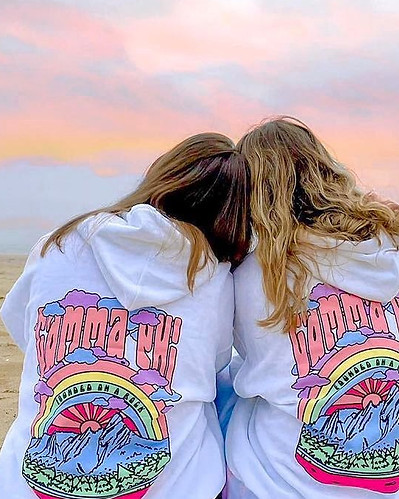 universitytees_272068061_238273865156557_18050397208975942_n.jpg