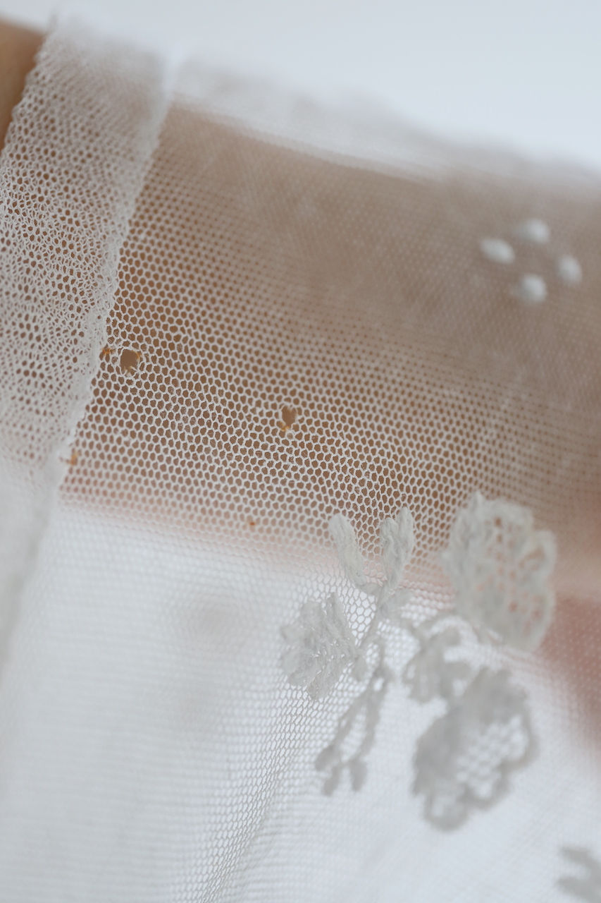 サムネイル： antique embroidered tulle lace collar