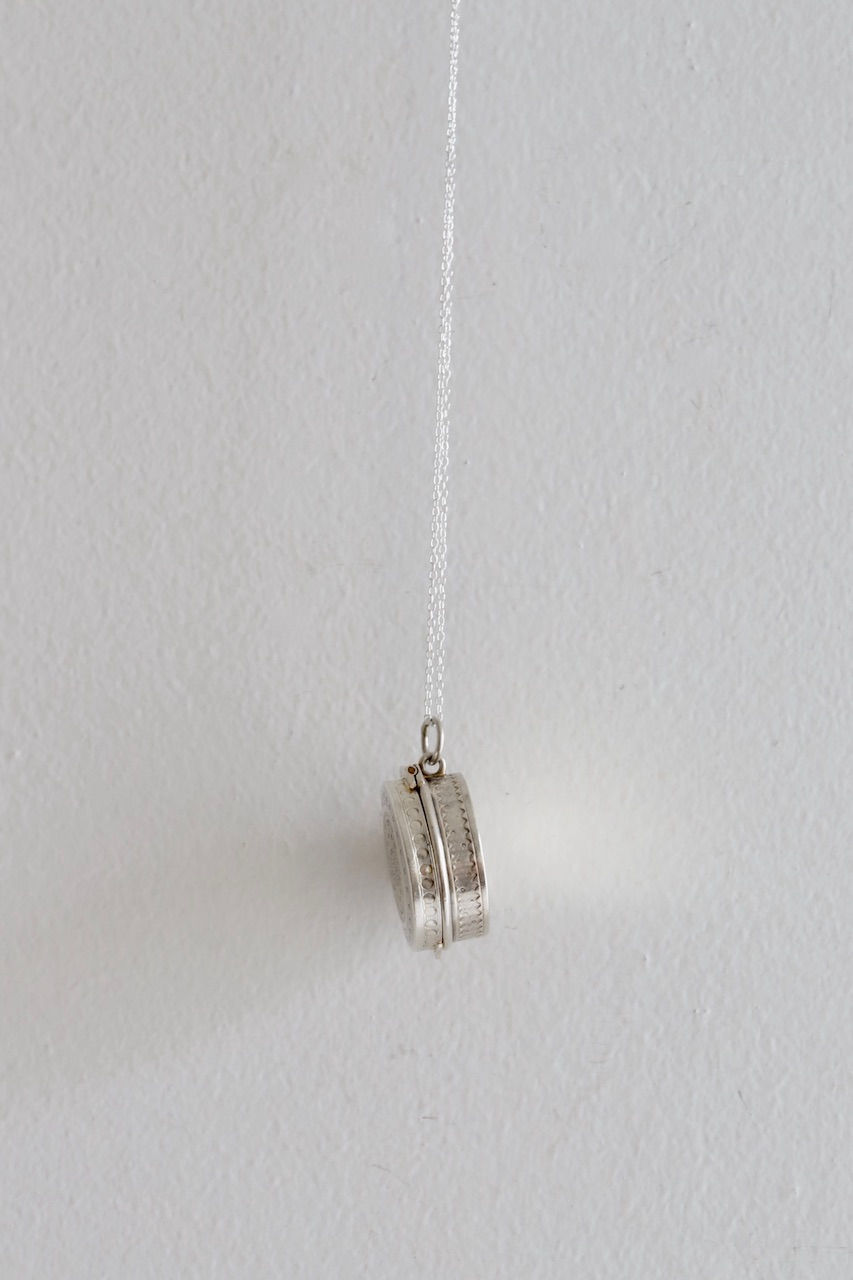 サムネイル： sterling silver chatelaine case