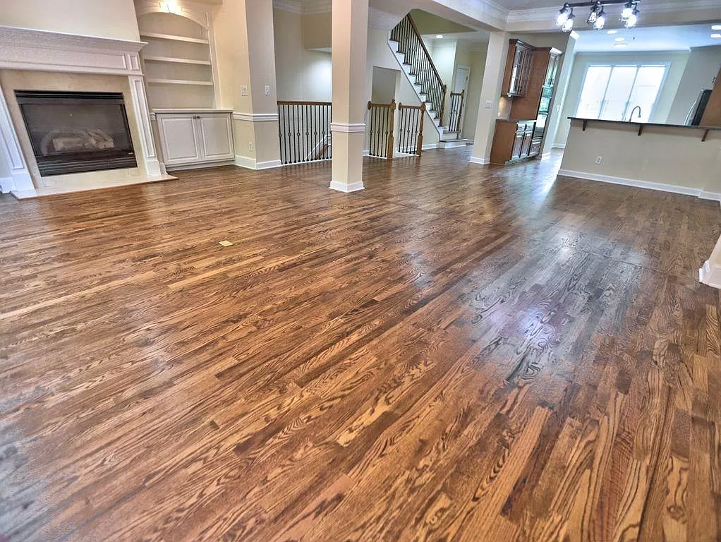 484 Vinings Estates Dr SE hardwood floors