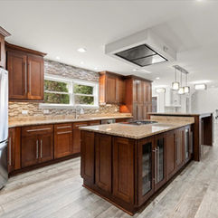 901 Surrey Trail beautiful kitchen