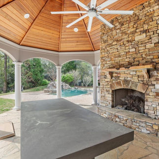 901 Surrey Trail Outdoor poolhouse