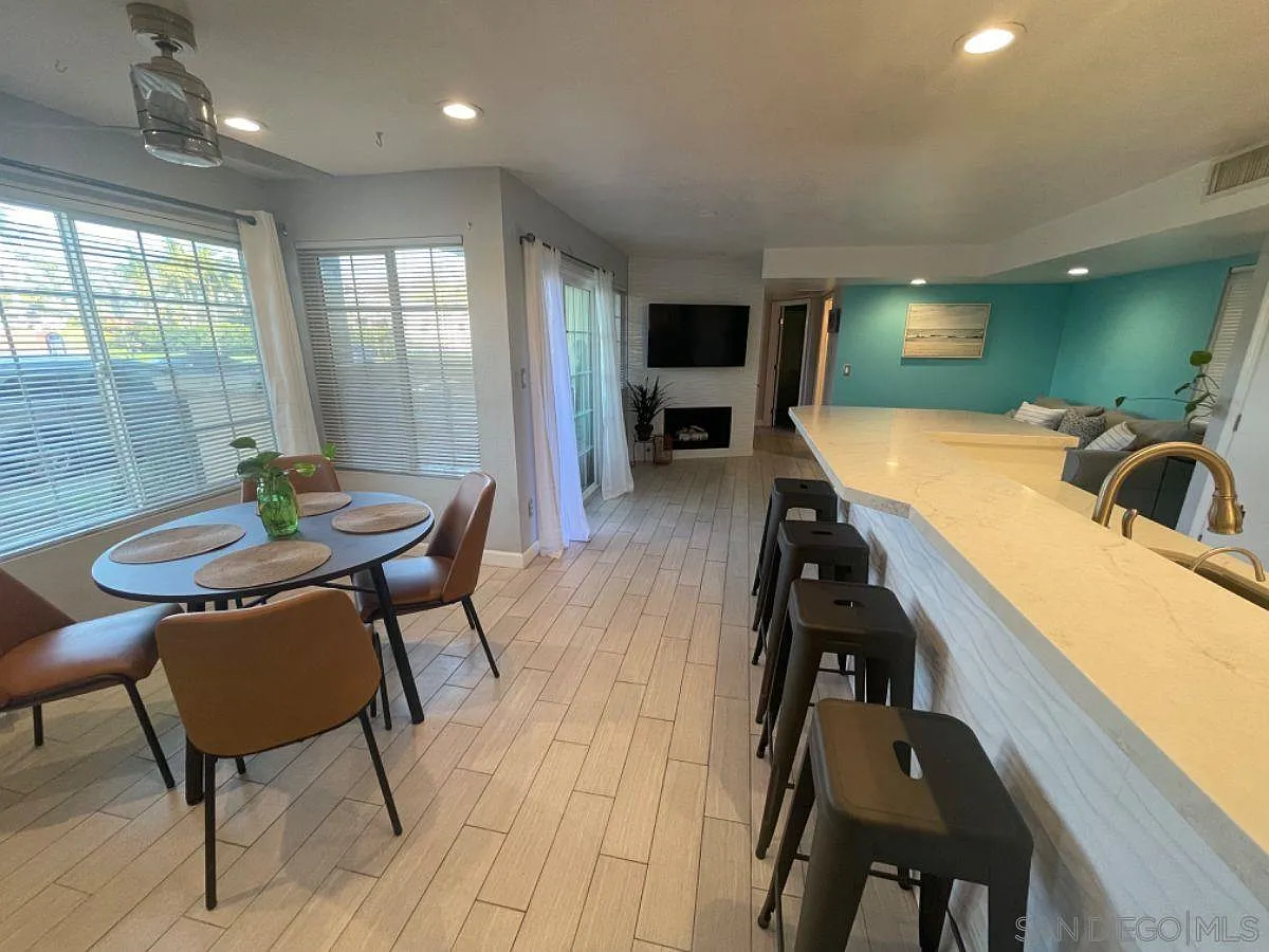 207 Elkwood Unit 1 kitchen
