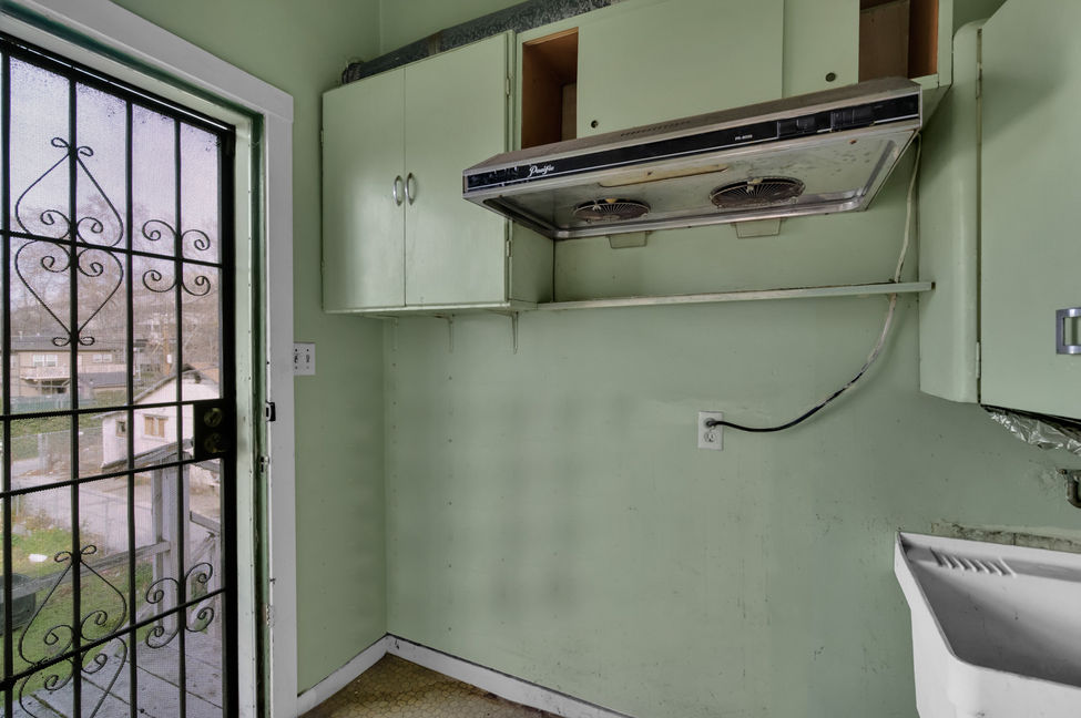 1421 T St, Sacramento, CA-MLS Size-11.jpg