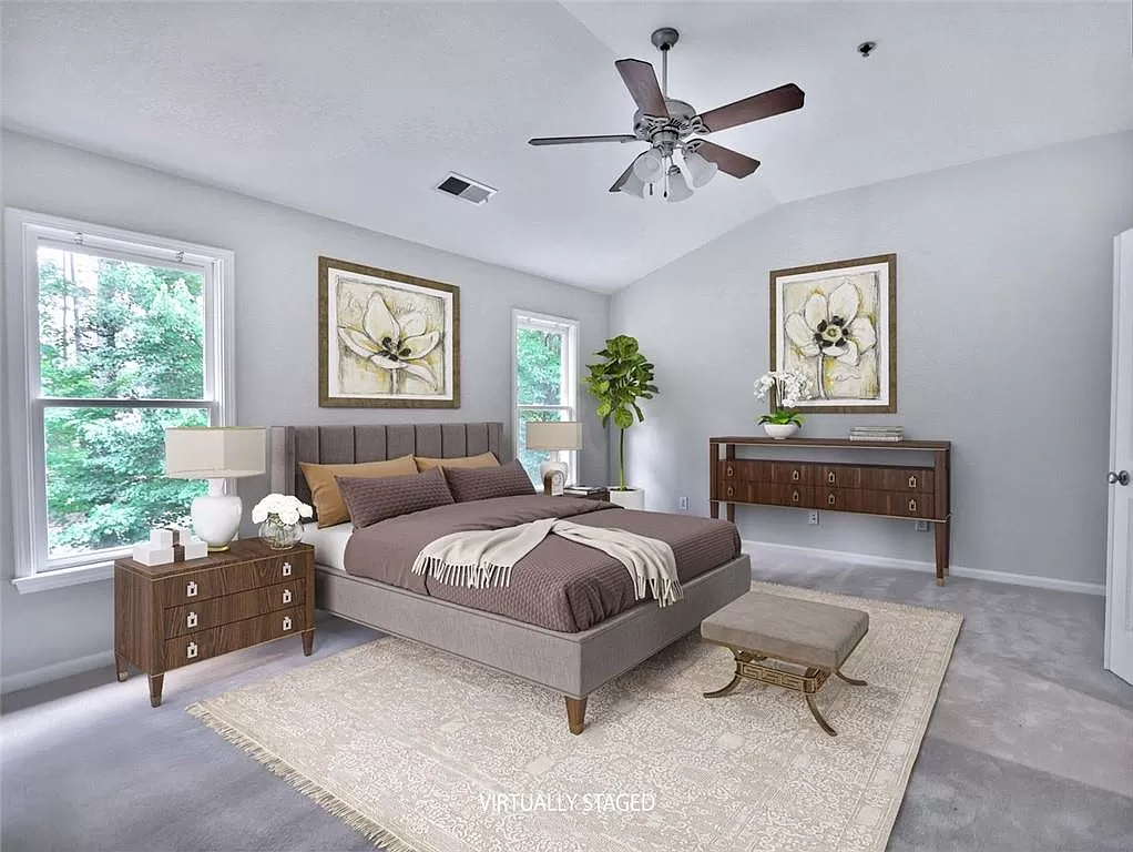 484 Vinings Estates Dr SE primary bedroom