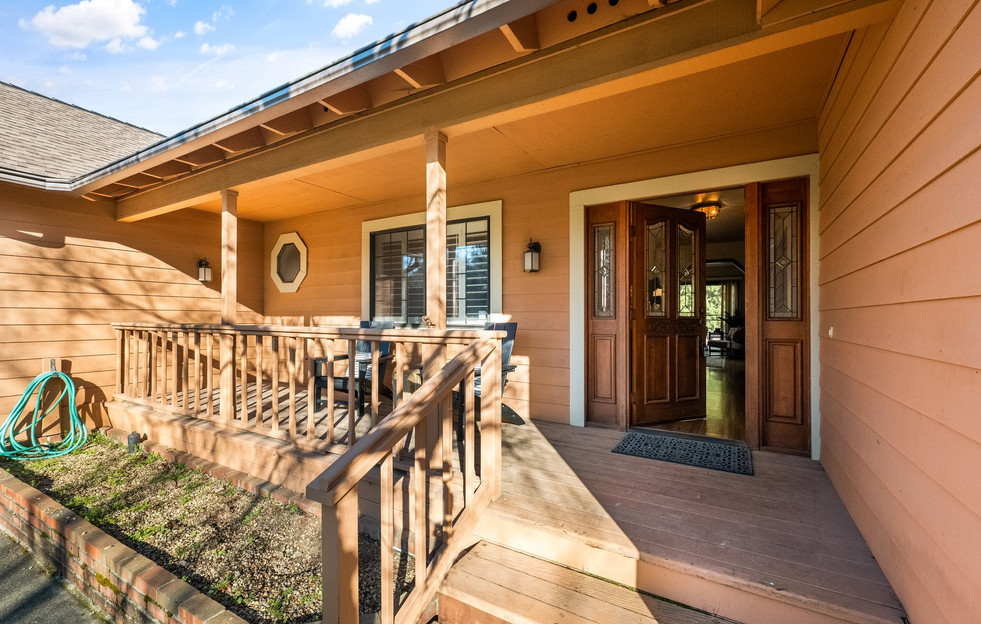 340_Countryside_Dr_Santa_Rosa_CA_95401_Digital_Twinners-16.jpeg