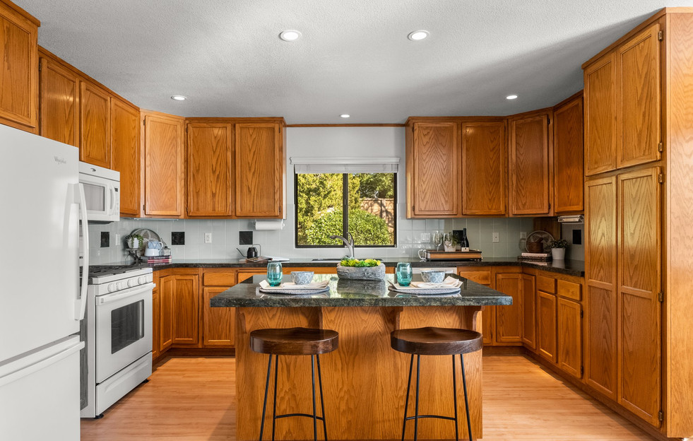 340_Countryside_Dr_Santa_Rosa_CA_95401_Digital_Twinners-40.jpeg