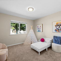 7917 Bristol Rd bedroom