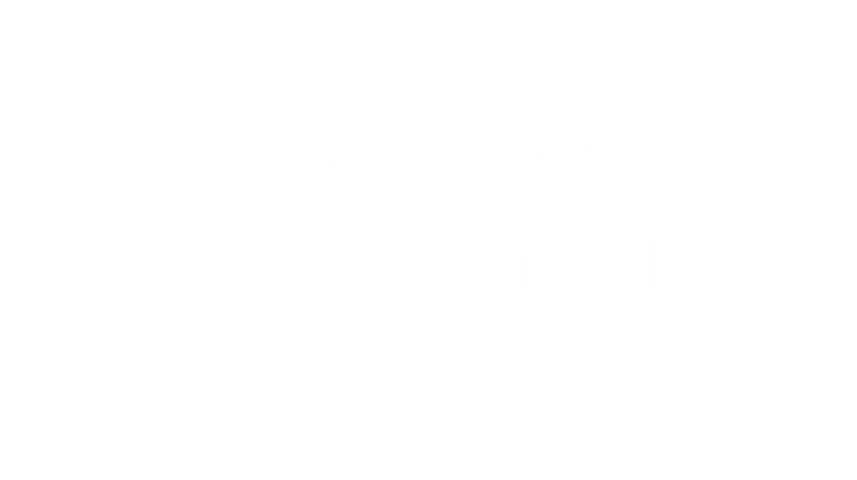 Virtual “Women of STEM Wednesday” event slide from Space Center Houston featuring speaker Natasha Tsakos, with over 300 students on a video call and a Space Wonders backdrop.