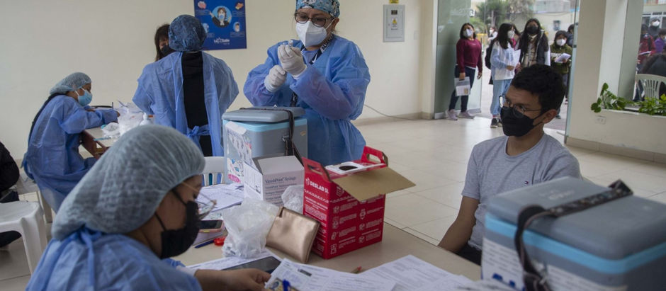 Construyendo Bienestar: Formación y Liderazgo para Transformar la Salud en el Perú