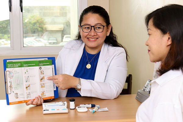 Desafíos de los profesionales de salud en el Perú para liderar el aprendizaje-servicio y reducir la obesidad y diabetes en los niños