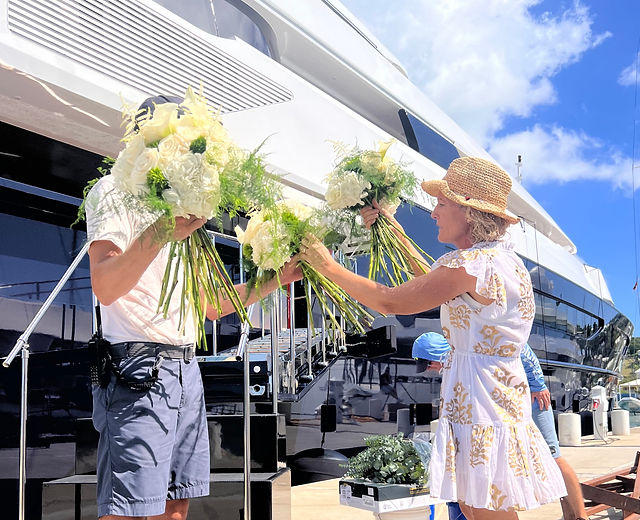 YACHTING | Floral Reef Antigua