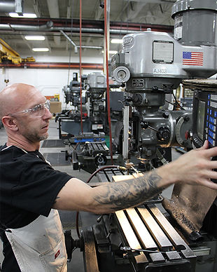 aj-tool-injection-mold-making-11.jpg