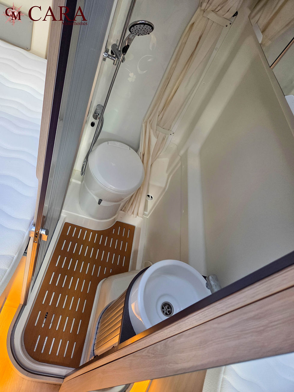 Rapido V62 191-14.JPG