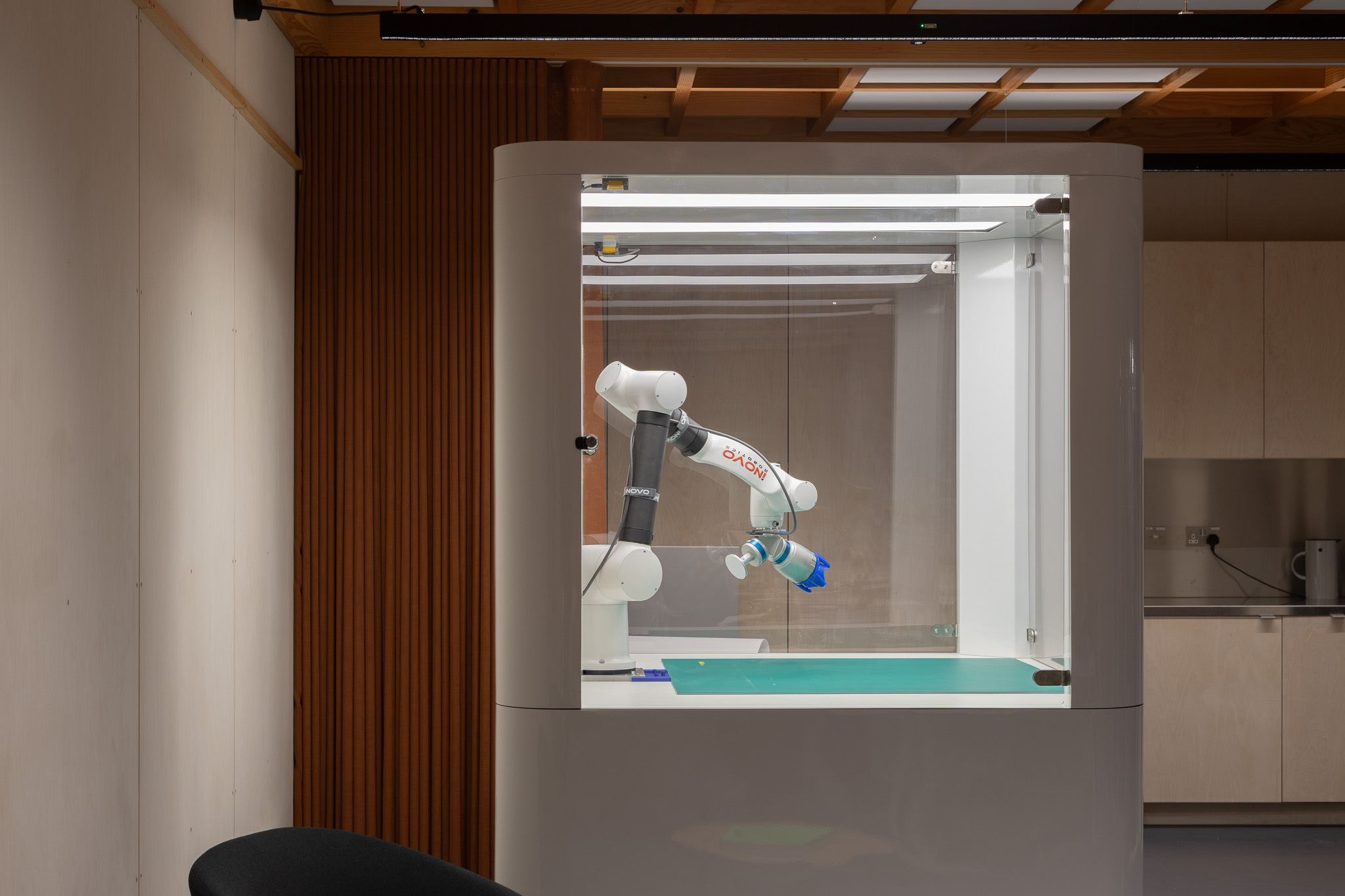 Manchester Fashion Institute: Robotics Living Lab, for Bennetts Associates Architects. By Photographer Ella Wheatley