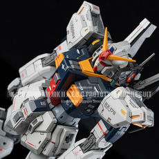 1/100 RX-178 MK II A.E.U.G Prototype mobile suit