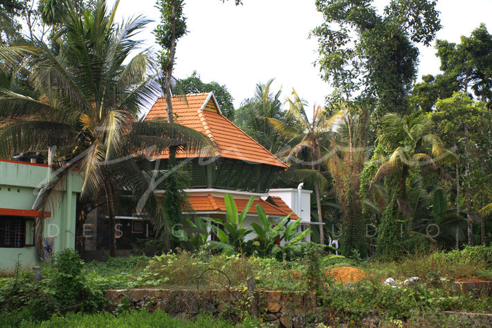 Residence in Kerala, Kerala Architecture, Vernacular Architecture, sloped roof, Traditional Architecture, Kottayam, Architects Bangalore, Traditional Indian Homes, Best Indian Architects, architecture Bangalore, Modern House Design, Modern Kerala house design, Top Architectural Firms in Bangalore, Courtyard house Kerala, Vernacular Architecture Firm in Bangalore, Architects in North Bangalore, Top Traditional Architects in India, Architectural Design services in Bangalore.