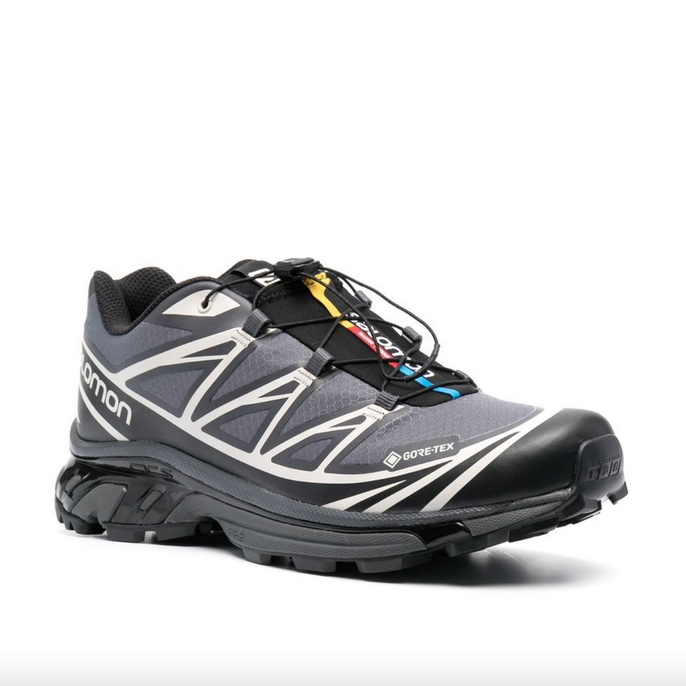 Salomon xt-6 gore-tex sneakers product angle view
